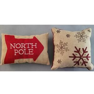 CHRISTMAS/HOLIDAY Pillows for Sofa/Couch/Bed/Den Set of 2 - 18X18" & 12X18"
